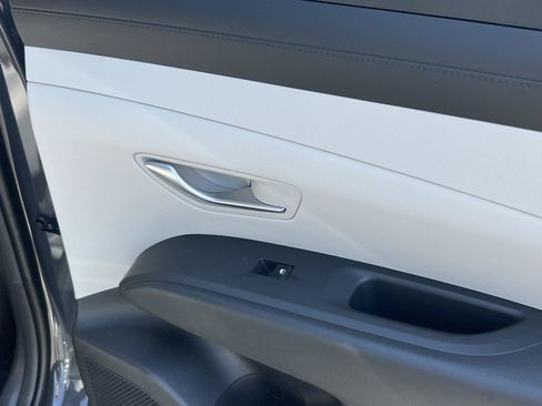 Certified 2026 Hyundai Tucson SE AWD/4WD image 22