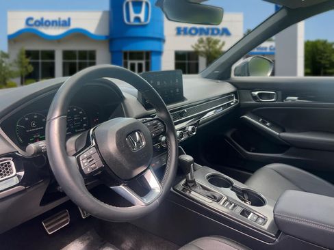 Used 2025 Honda Civic Sport Touring image 14