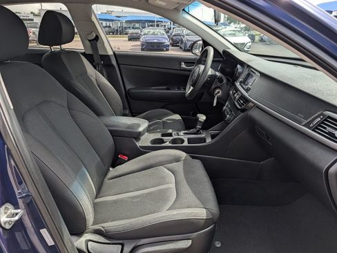 Used 2017 Kia Optima LX FWD image 30