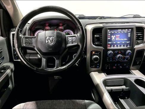 Used 2019 RAM 1500 Classic Warlock image 9