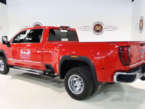 Used 2026 GMC Sierra 3500 SLE w/ SLE Value Package AWD/4WD image 3
