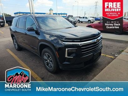 Used 2024 Chevrolet Traverse LT