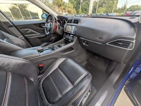 Used 2018 Jaguar F-PACE Prestige AWD/4WD image 8