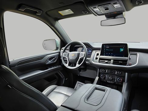 Used 2024 Chevrolet Tahoe LT AWD/4WD image 11
