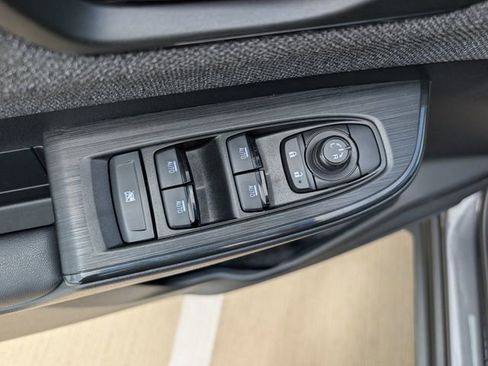 Used 2026 Subaru Outback Limited image 22