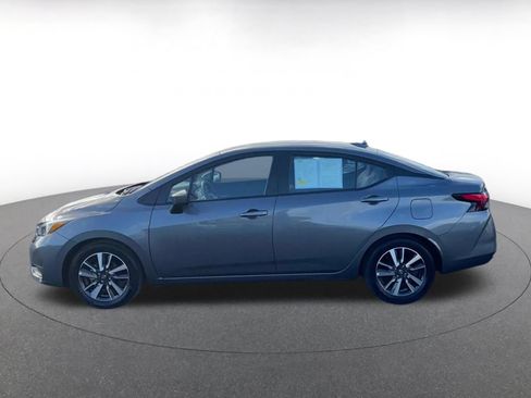 Used 2025 Nissan Versa SV FWD image 8