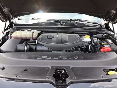 Used 2025 RAM 1500 Big Horn AWD/4WD image 51