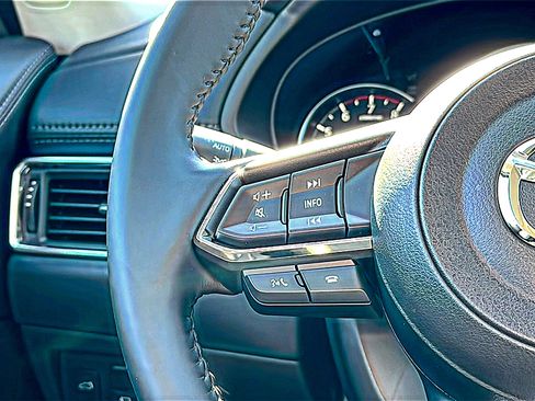 New 2025 MAZDA CX-5 AWD 2.5 S w/ Premium Plus Pkg image 17