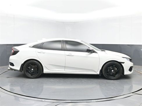 Used 2017 Honda Civic EX-L image 11