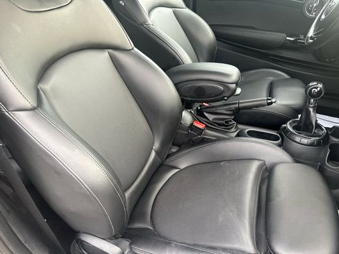 Used 2014 MINI Cooper 2-Door Hardtop image 10