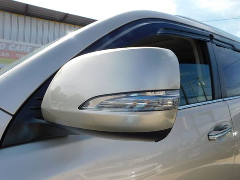 Used 2015 Lexus GX 460 w/ Premium Package image 17