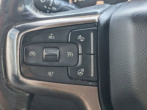 Used 2019 Chevrolet Silverado 1500 High Country w/ Technology Package AWD/4WD image 27