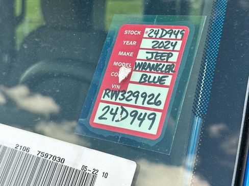 New 2024 Jeep Wrangler Sport S image 25