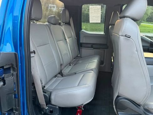 Used 2015 Ford F150 XL w/ Equipment Group 101A Mid AWD/4WD image 14
