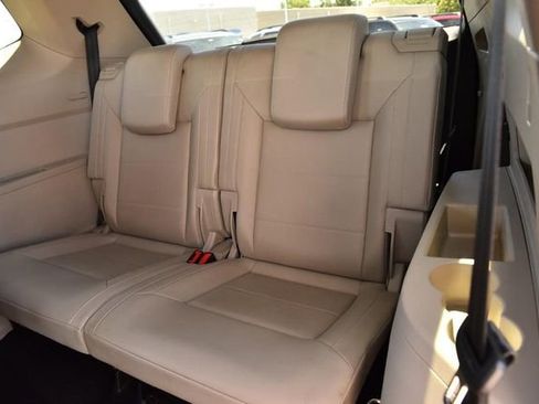 Used 2023 Volkswagen Atlas SE w/ Panoramic Sunroof Package FWD image 25