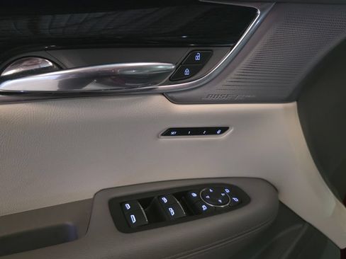 Used 2024 Cadillac XT6 Premium Luxury FWD image 26