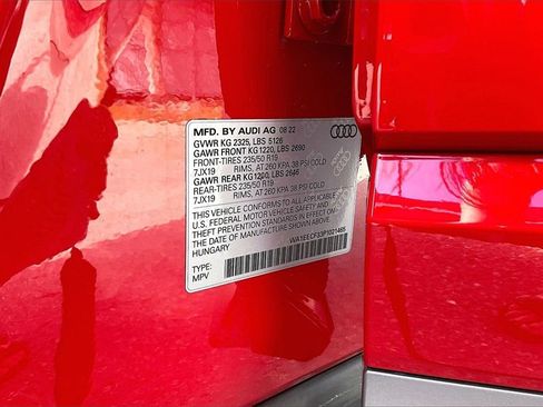 Certified 2023 Audi Q3 2.0T Premium Plus w/ Premium Plus Package image 30