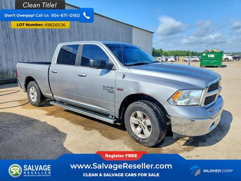 Used 2020 RAM 1500 Classic SLT w/ Luxury Group RWD image 5