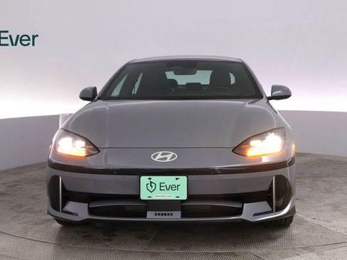 Used 2024 Hyundai Ioniq 6 SEL RWD image 12