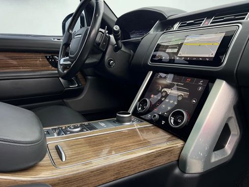 Used 2019 Land Rover Range Rover Long Wheelbase Supercharged image 40