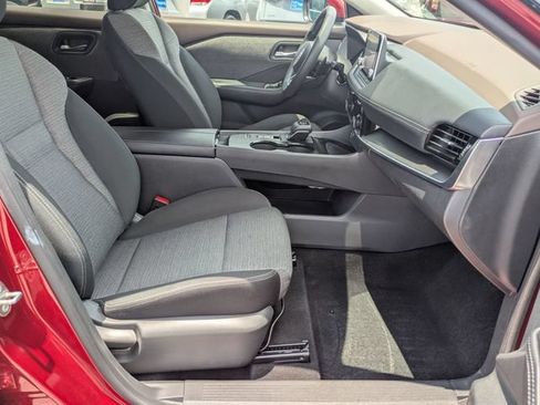 Used 2021 Nissan Rogue SV FWD image 26