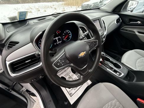 Certified 2020 Chevrolet Equinox LS w/ LS Convenience Package image 37