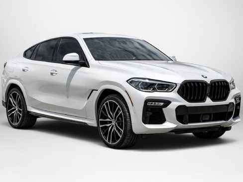 Used 2021 BMW X6 M50i w/ Executive Package AWD/4WD image 4