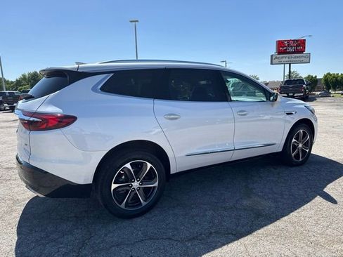 Used 2021 Buick Enclave Essence w/ Sport Touring Edition AWD/4WD image 5