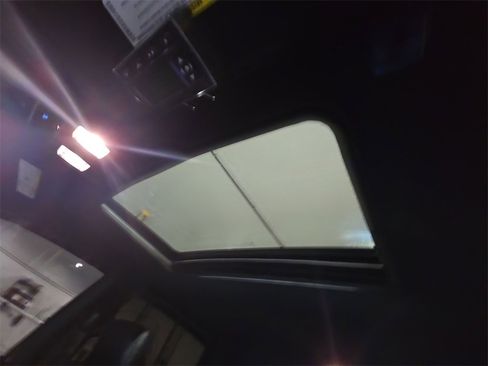 Used 2018 RAM 2500 Power Wagon w/ Leather & Luxury Group image 26