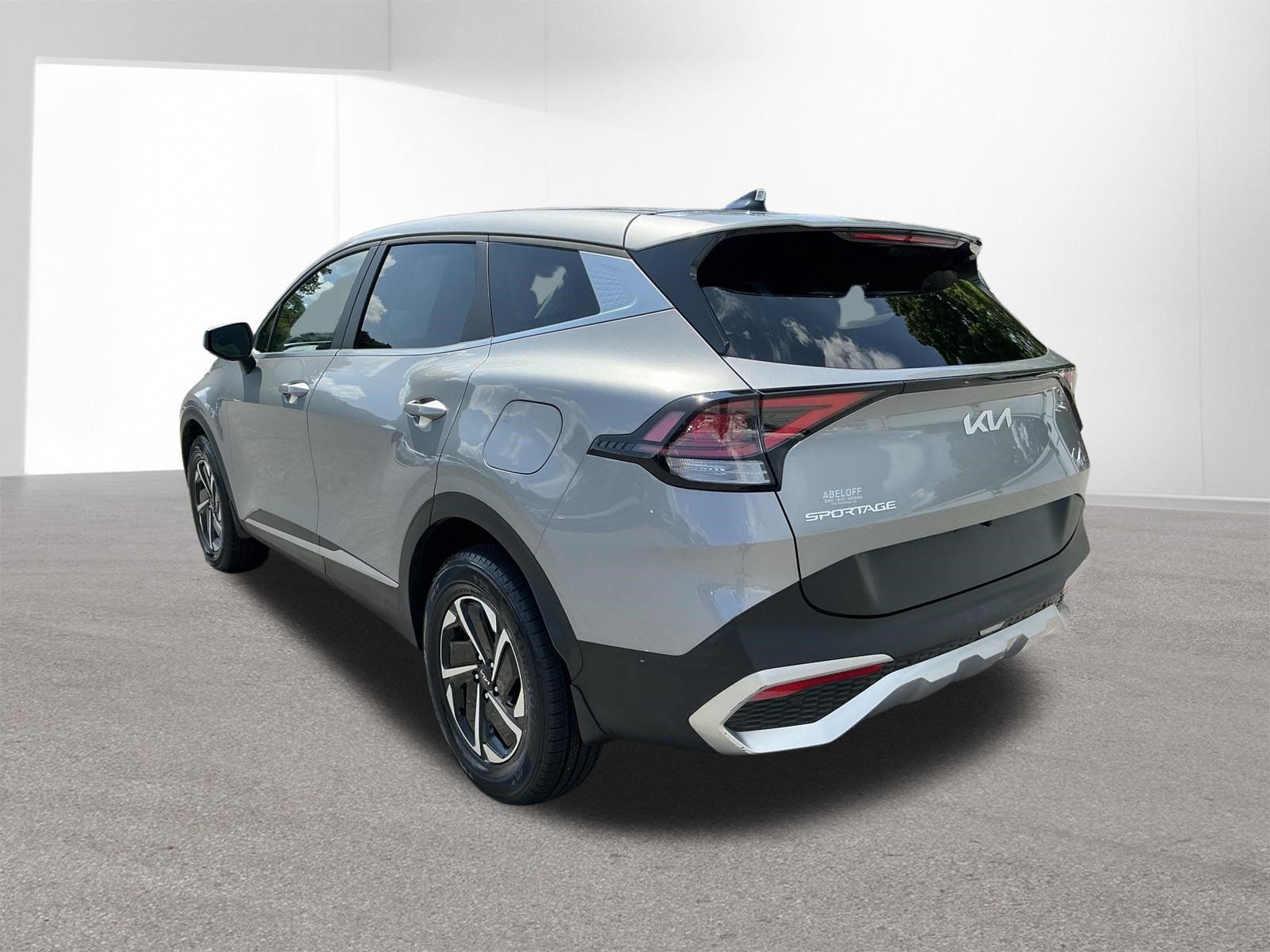 Certified 2023 Kia Sportage LX AWD/4WD image 5