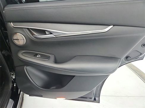 Used 2025 INFINITI QX55 Sensory w/ Lighting Package image 42