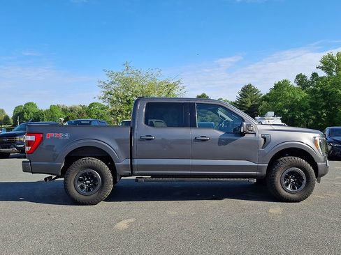 Used 2022 Ford F150 Lariat w/ Equipment Group 502A High AWD/4WD image 7