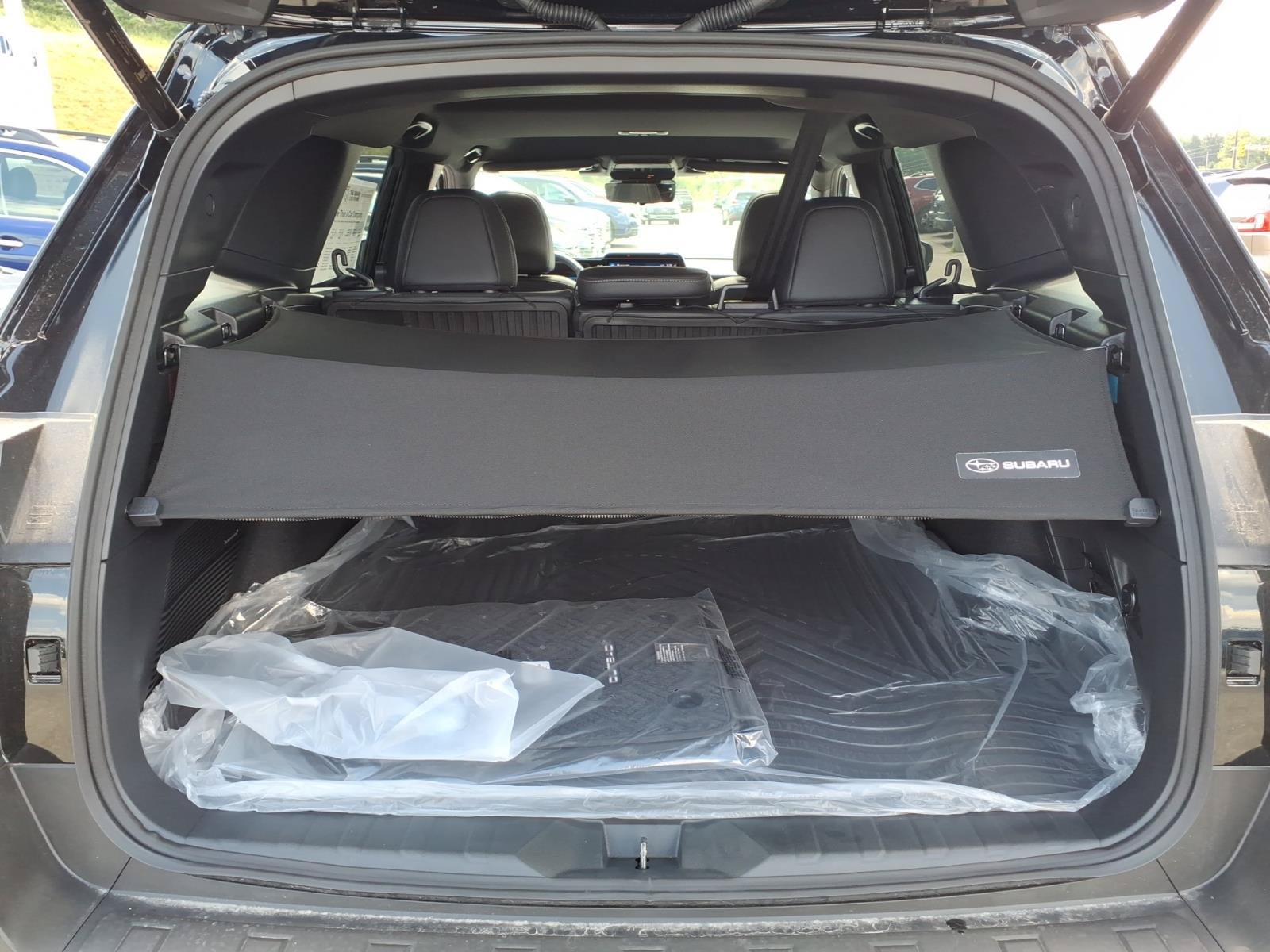 New 2026 Subaru Outback Touring AWD/4WD image 8