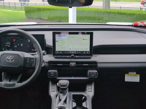 Certified 2026 Toyota RAV4 SE AWD/4WD image 29