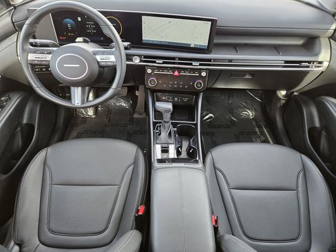 Used 2025 Hyundai Tucson SEL FWD image 5