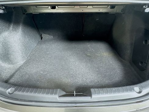 Used 2014 MAZDA MAZDA3 i Touring FWD image 27