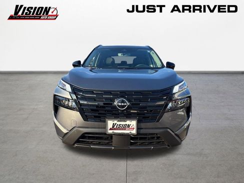 New 2026 Nissan Rogue SV AWD/4WD image 2