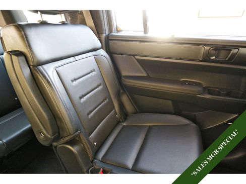 Used 2025 Hyundai Santa Fe Calligraphy image 14