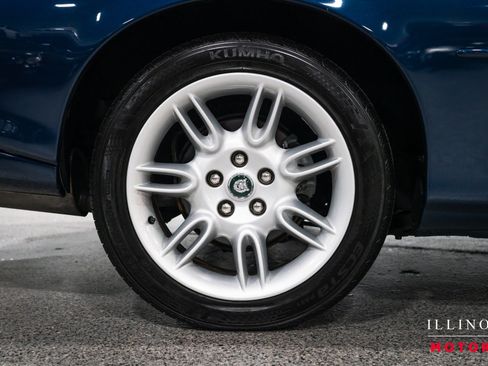 Used 2002 Jaguar XK8 Convertible RWD image 11