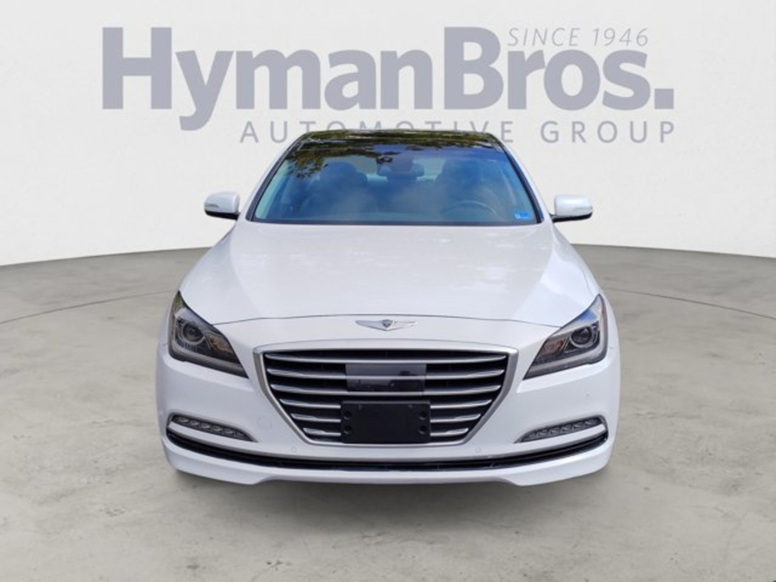 Used 2015 Hyundai Genesis 5.0 RWD image 8