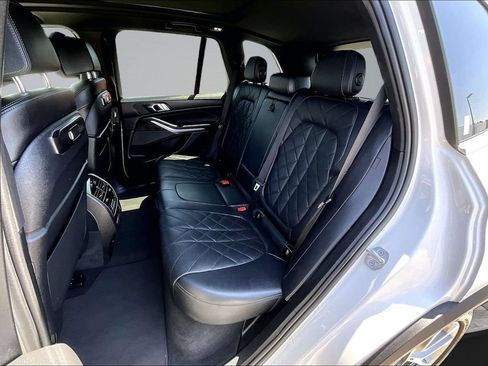 Used 2024 BMW X5 sDrive40i RWD image 19
