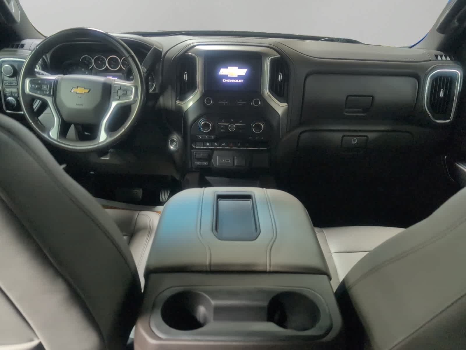 Used 2020 Chevrolet Silverado 1500 LTZ AWD/4WD image 10