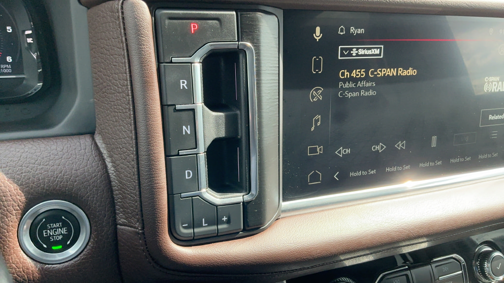Used 2022 GMC Yukon Denali RWD image 15