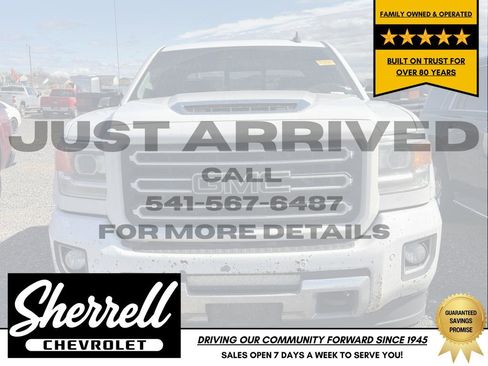 Used 2018 GMC Sierra 3500 SLT w/ Driver Alert Package image 2