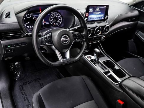 Used 2024 Nissan Sentra SV image 15