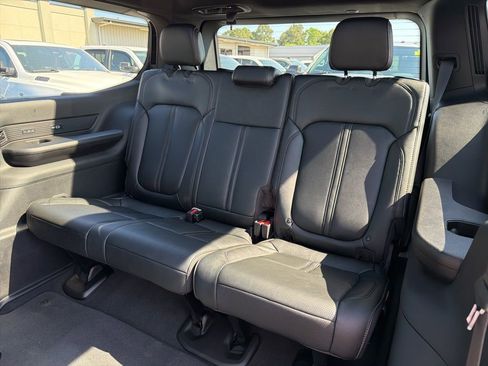 New 2026 Jeep Grand Wagoneer Limited AWD/4WD image 26