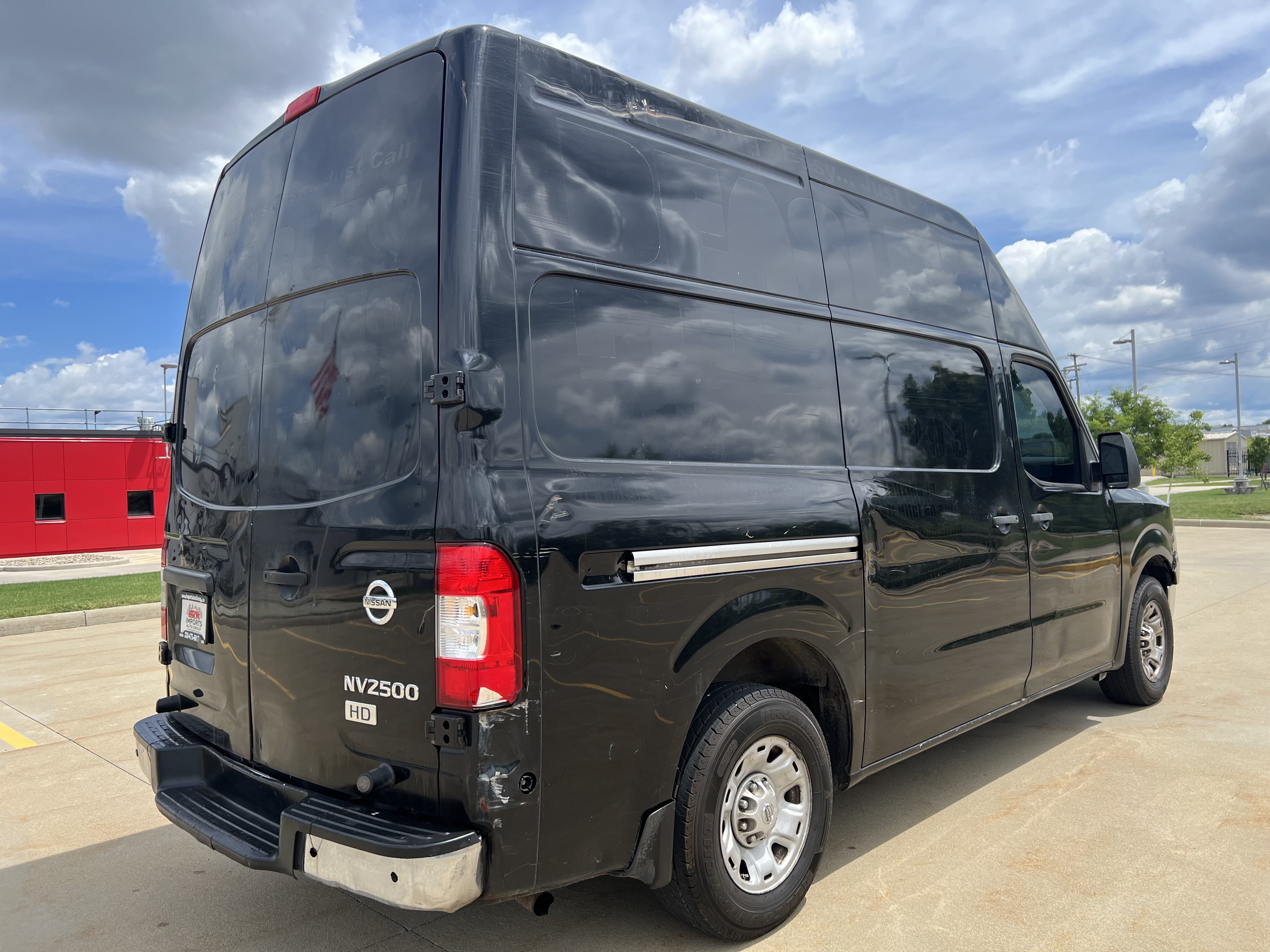 Used 2013 Nissan NV 2500 SV w/ Technology Pkg RWD image 8
