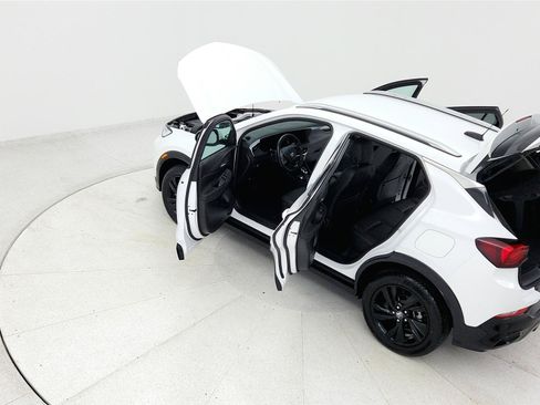 Used 2024 Buick Encore GX Sport Touring AWD/4WD image 22