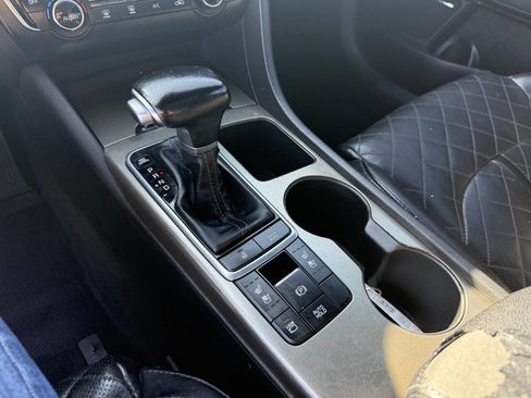 Used 2018 Kia Optima SX w/ Technology Package FWD image 16