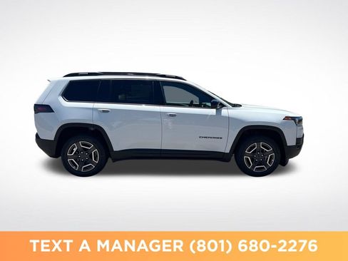 New 2026 Jeep Cherokee Laredo AWD/4WD image 6